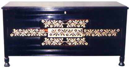 marquetry blanket chest
